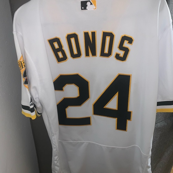 Jerseys - Picture 2 of 6